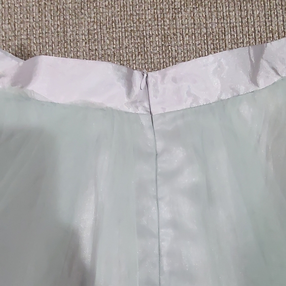 Mint Green tulle skirt by space 46 boutique - Picture 6 of 7